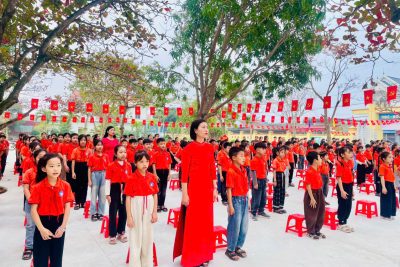 SINH HOẠT DƯỚI CỜ CHỦ ĐIỂM: “MỪNG ĐẢNG QUANG VINH– ĐÓN XUÂN MỚI” TRƯỜNG TIỂU HỌC GIAO THỊNH